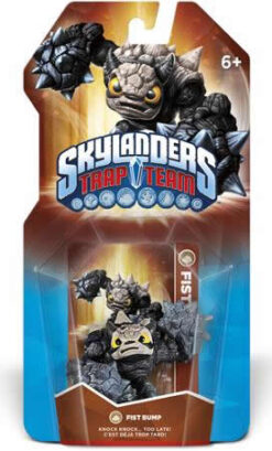 SKYLANDERS TRAP TEAM FIST BUMP