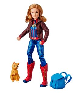 FIGURA CAPTAIN MARVEL Y GOOSE