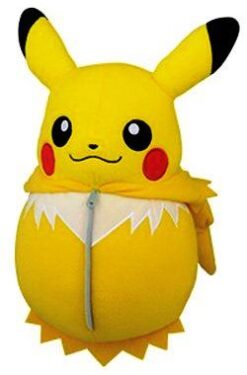 PELUCHE POKEMON PIKACHU EN SLEEPING BAG DE JOLTEON 26 CM