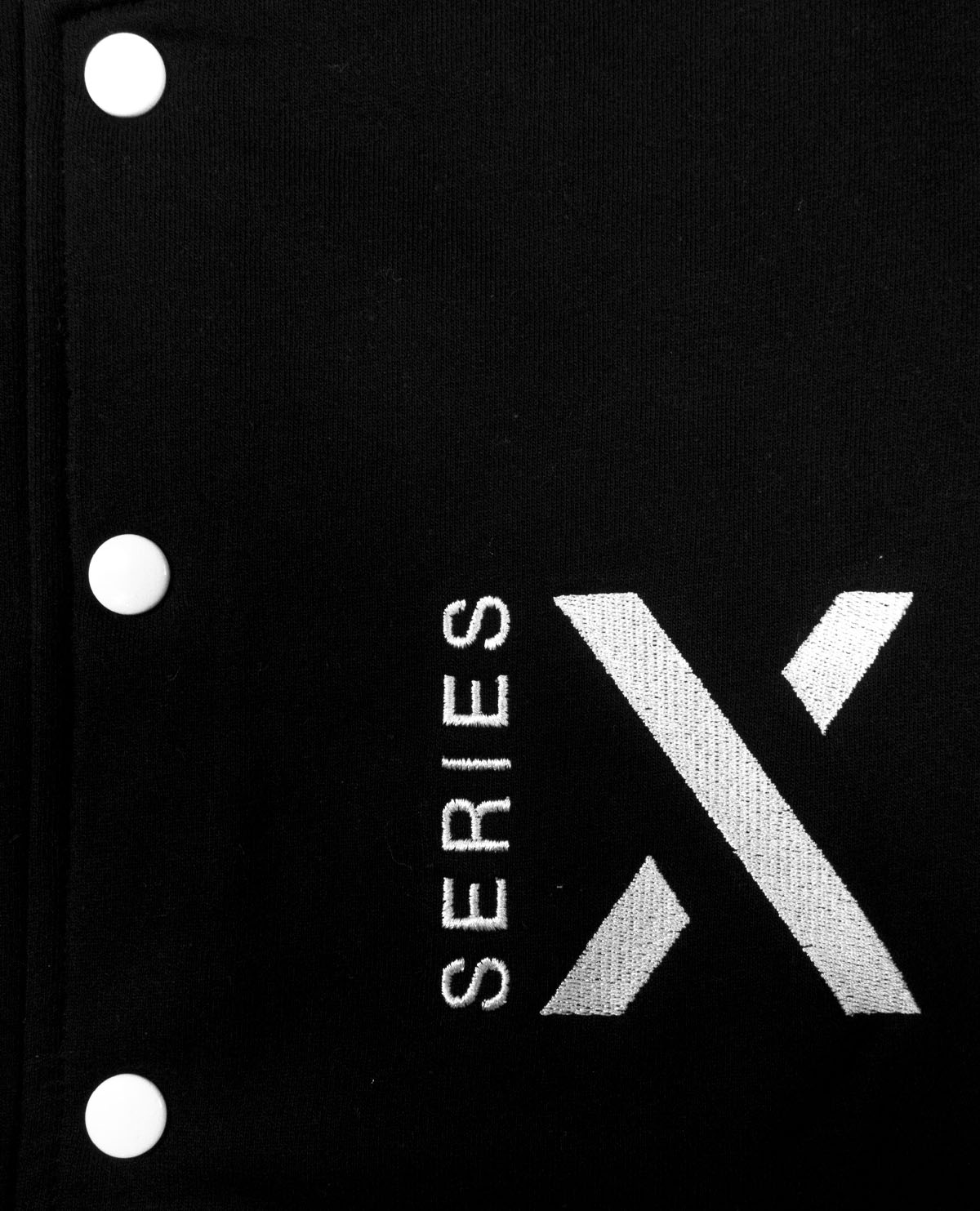 CHAMARRA COLEGIAL NEGRA XBOX SERIES X MEDIANA - Image 3