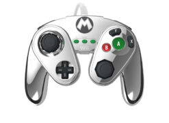 WIIU WIRED FIGHTPAD METAL MARIO