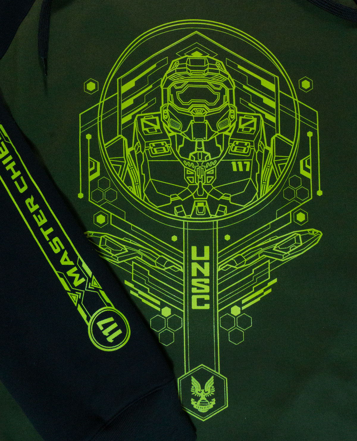 SUDADERA HALO INFINITE NEGRO CON VERDE MEDIANA - Image 3